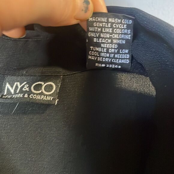 Black Sheer Button Blouse - Picture 4 of 9